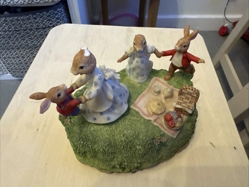 Royal doulton picnic time - doulton,