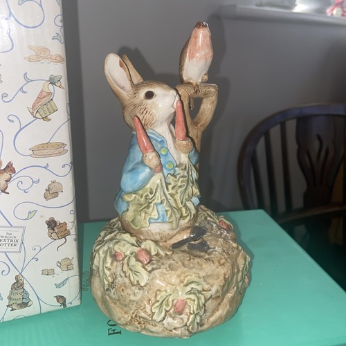Enesco peter rabbit gardening - peter,